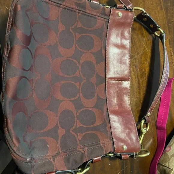 Coach Purse - Picture 4 of 8